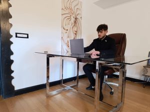 EkoGroup - Vlad Augustin le oferă brandurilor prezență strategică prin DOOH, articole media și soluții de automatizare LinkedIn